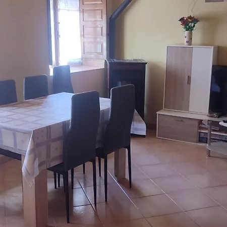 Holiday home Casa Bergon En Ribera Del Duero Burgos